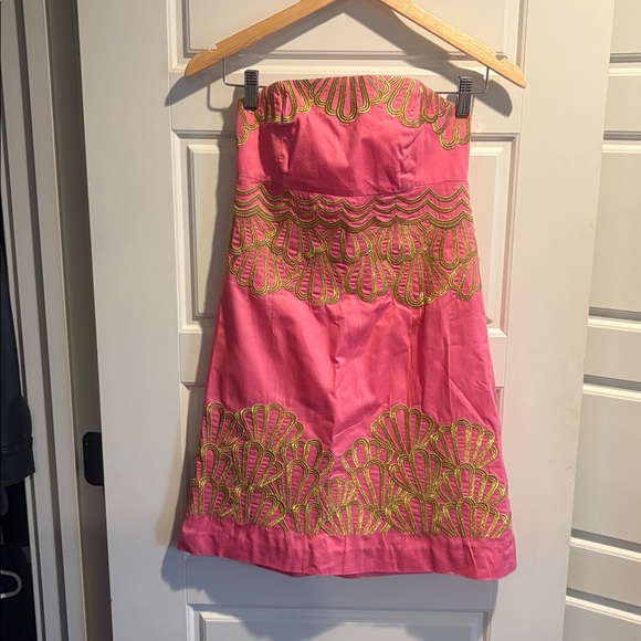 Lilly Pulitzer - Picture 2 of 6